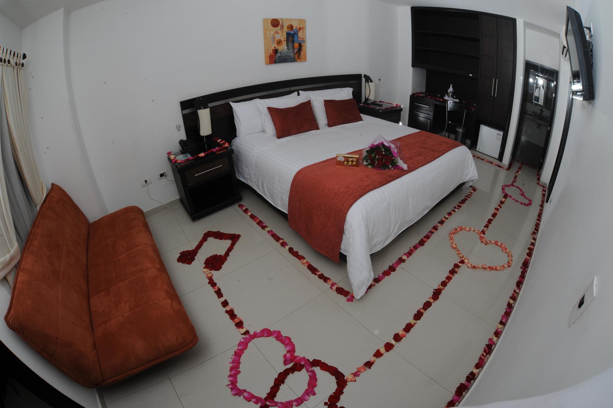 Hotel San Jose Plaza Букараманґа Екстер'єр фото